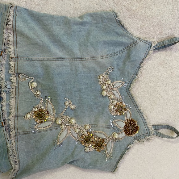 Set of a jean skirt and jean tank top - Picture 2 of 3